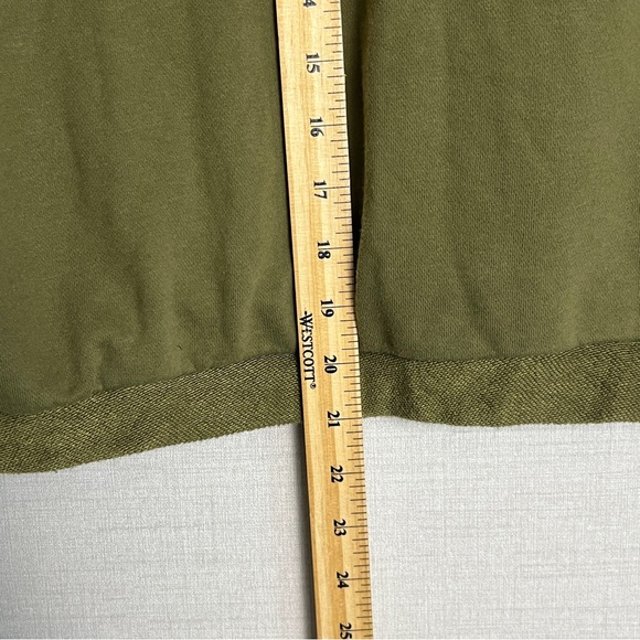 ZYIA Women's Calmness Pocket V-Neck Cropped Hoodie Sweatshirt Olive Size Large - Picture 7 of 8